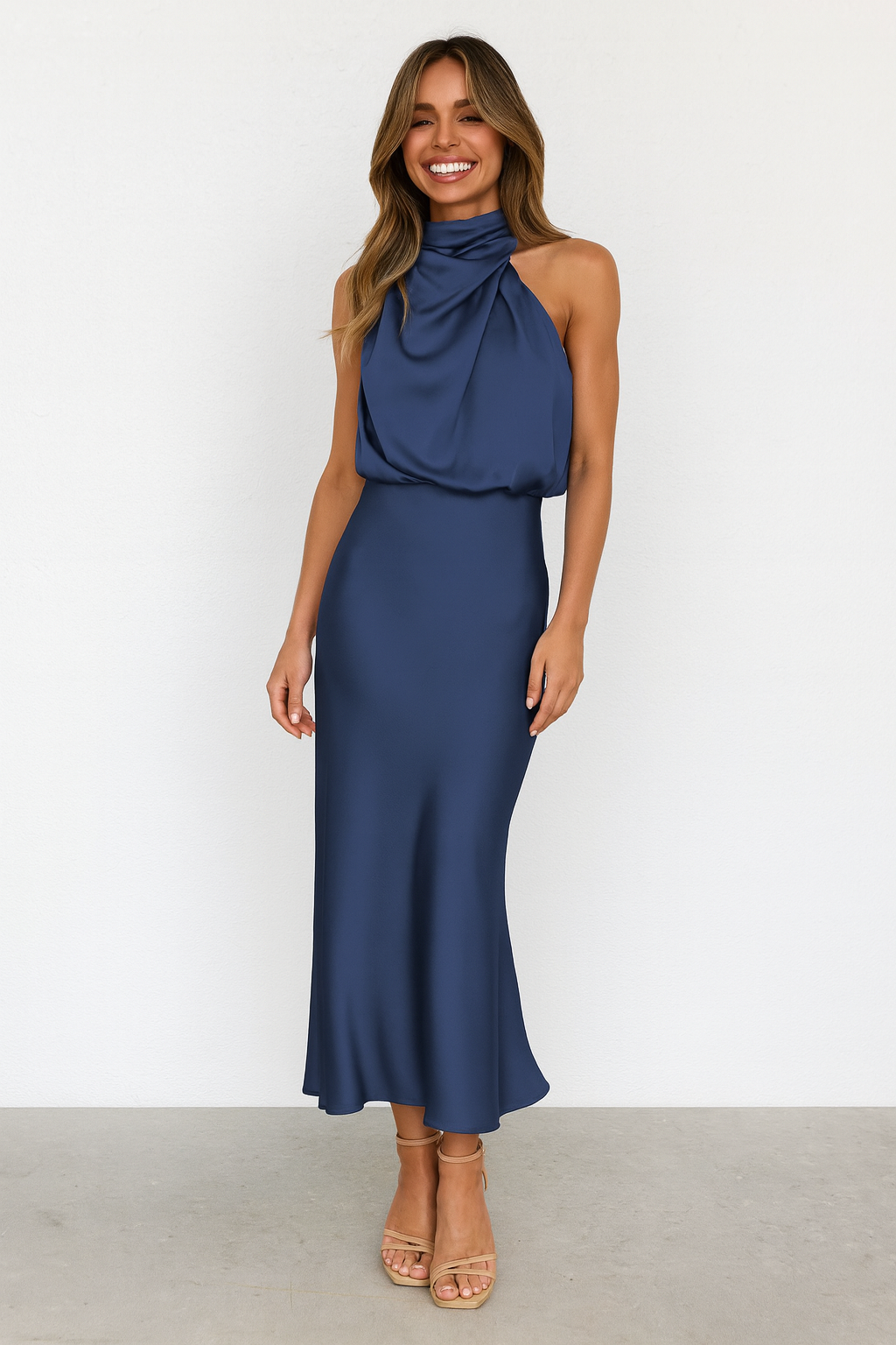 Beley -  Vestido midi con hombros descubiertos