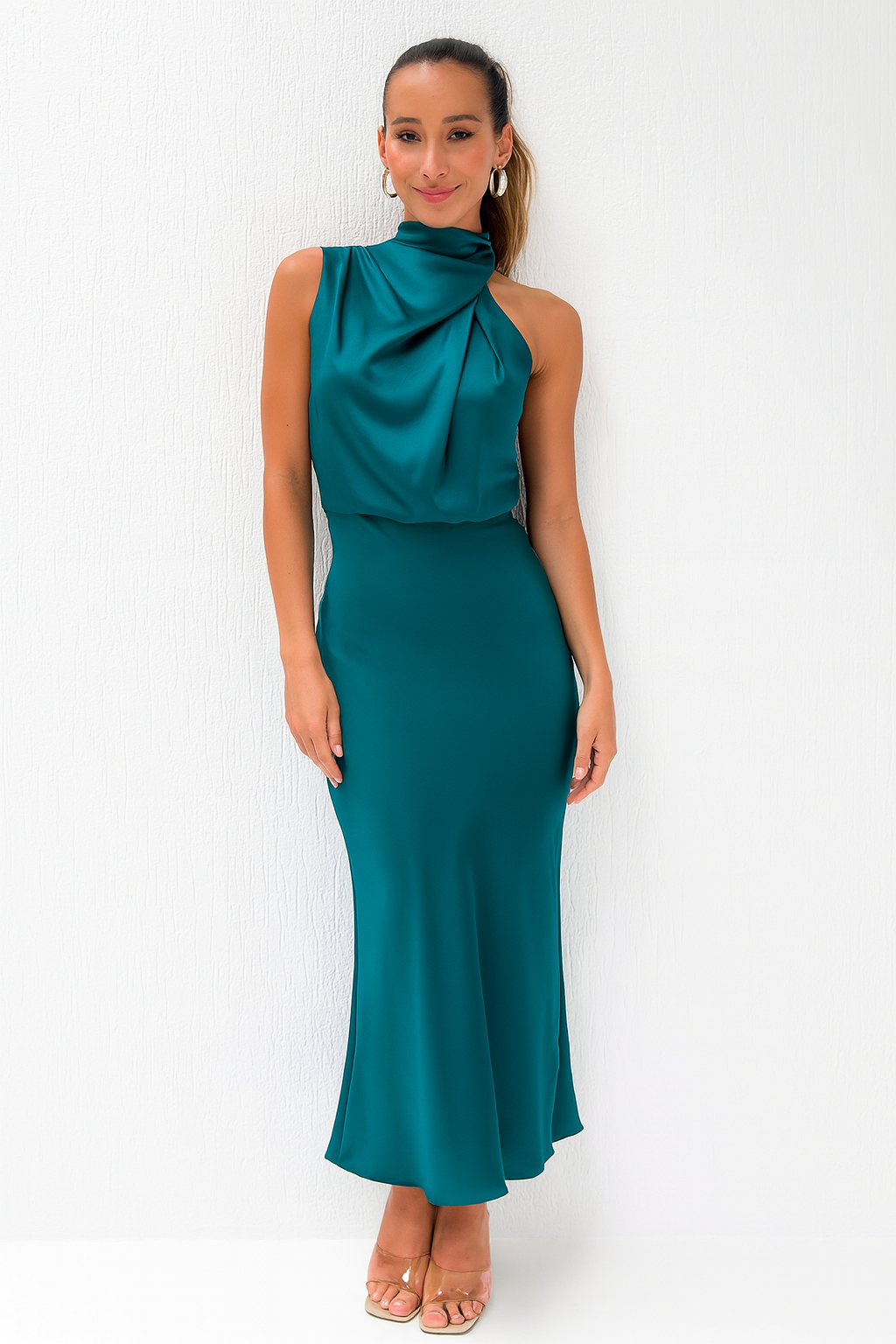 Beley -  Vestido midi con hombros descubiertos